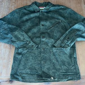 Slvdr rain Camo shirt jacket. Size L. EUC